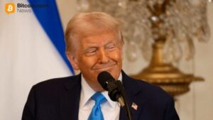 stocks continue to outperform bitcoin despite trumps shenanigans 768x432 1