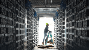 expert flags bitcoins first hashrate bear market as network sheds 145 ehs nwmk 768x432 1