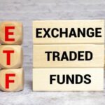 bitcoin-etf-outflows-ease-to-316-million-while-xrp-and-hype-gain-momentum_nwmk-768x432-1