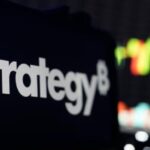 strategy-bitcoin-chart-signal-768x432-1