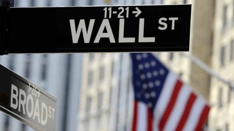 wall street etfs 1 768x432 1